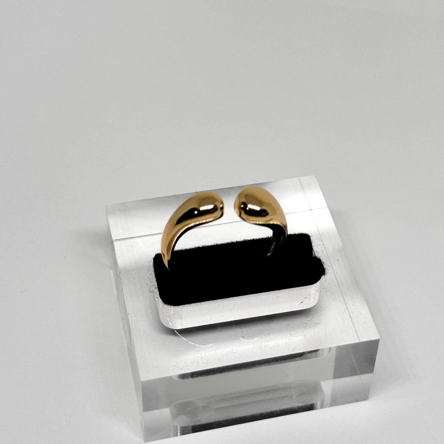 Gold Adjustable Prong Ring